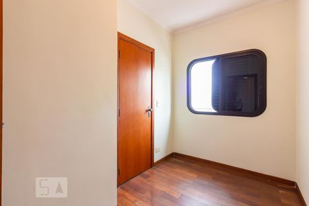 Apartamento para alugar com 125m², 4 quartos e 2 vagas Apartamento para alugar com 125m², 4 quartos e 2 vagasQuarto 3