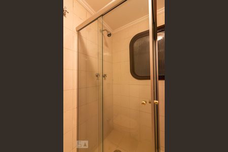 Apartamento para alugar com 125m², 4 quartos e 2 vagas Apartamento para alugar com 125m², 4 quartos e 2 vagasBanheiro