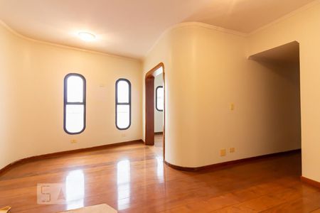 Apartamento para alugar com 125m², 4 quartos e 2 vagasSala