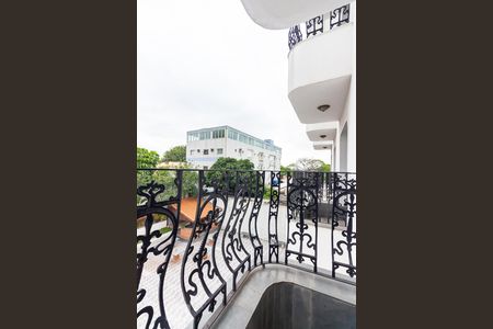 Apartamento para alugar com 125m², 4 quartos e 2 vagas Apartamento para alugar com 125m², 4 quartos e 2 vagasVaranda da Suíte