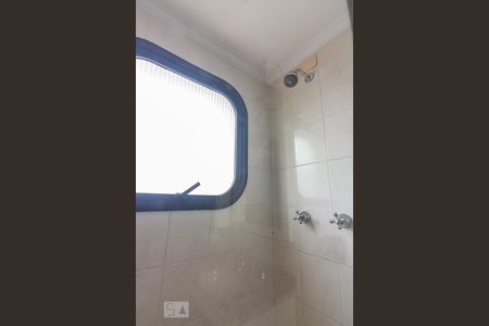 Apartamento para alugar com 125m², 4 quartos e 2 vagas Apartamento para alugar com 125m², 4 quartos e 2 vagasBanheiro