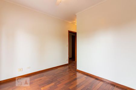Apartamento para alugar com 125m², 4 quartos e 2 vagas Apartamento para alugar com 125m², 4 quartos e 2 vagasSuíte