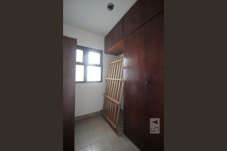 Apartamento à venda com 305m², 4 quartos e 5 vagasQuarto de Serviço