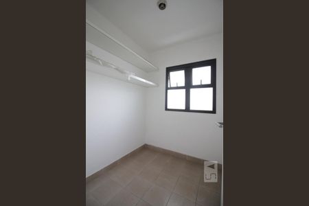 Apartamento à venda com 305m², 4 quartos e 5 vagasQuarto de Serviço