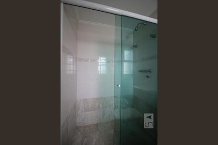 Apartamento à venda com 305m², 4 quartos e 5 vagasBanheiro da suíte 1