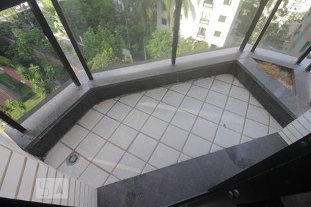 Apartamento à venda com 305m², 4 quartos e 5 vagasVaranda da Sala