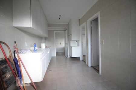 Apartamento à venda com 305m², 4 quartos e 5 vagasÁrea de Serviço