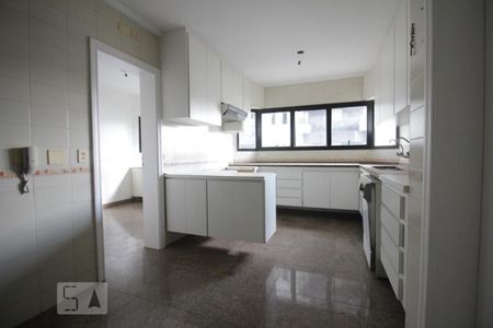 Apartamento à venda com 305m², 4 quartos e 5 vagasCozinha