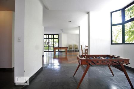 Apartamento à venda com 305m², 4 quartos e 5 vagasSala de Jogos