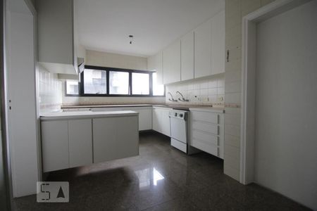 Apartamento à venda com 305m², 4 quartos e 5 vagasCozinha