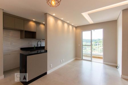 Sala de apartamento para alugar com 2 quartos, 50m² em Granja Clotilde, Cotia
