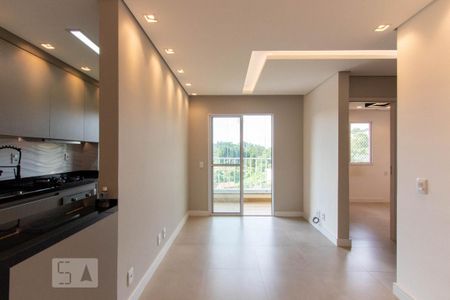 Sala de apartamento para alugar com 2 quartos, 50m² em Granja Clotilde, Cotia