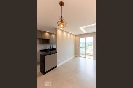 Sala de apartamento para alugar com 2 quartos, 50m² em Granja Clotilde, Cotia