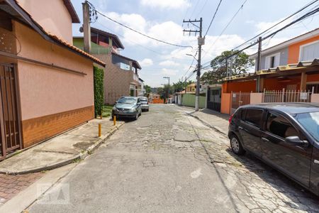 Casa para alugar com 95m², 3 quartos e 2 vagas Casa para alugar com 95m², 3 quartos e 2 vagasRua do Condomínio