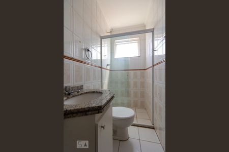 Casa para alugar com 95m², 3 quartos e 2 vagas Casa para alugar com 95m², 3 quartos e 2 vagasBanheiro Suíte 3