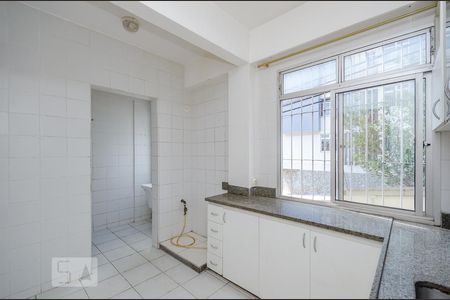 Apartamento à venda com 75m², 2 quartos e 1 vagaCozinha