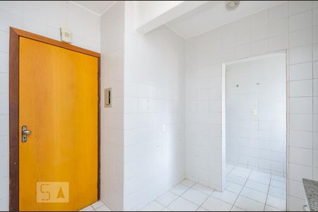 Apartamento à venda com 75m², 2 quartos e 1 vagaCozinha
