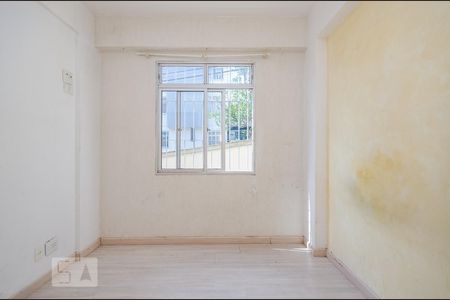Apartamento à venda com 75m², 2 quartos e 1 vagaQuarto 2
