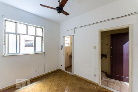 Apartamento à venda com 32m², 1 quarto e sem vagaQuarto Sala