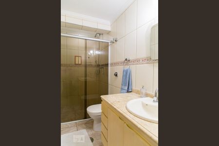 Apartamento para alugar com 136m², 4 quartos e 1 vagaBanheiro da suíte