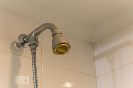 Apartamento para alugar com 136m², 4 quartos e 1 vagaBanheiro social - Chuveiro