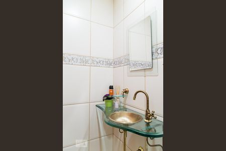 Apartamento para alugar com 136m², 4 quartos e 1 vagaLavabo