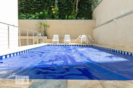 Apartamento para alugar com 136m², 4 quartos e 1 vagaÁrea comum - Piscina