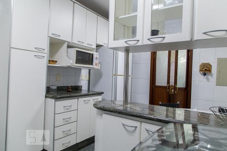 Apartamento para alugar com 136m², 4 quartos e 1 vagaCozinha
