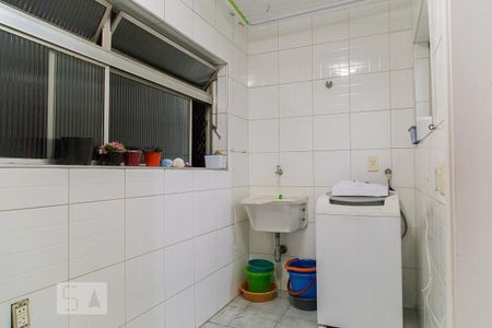Apartamento para alugar com 136m², 4 quartos e 1 vagaÁrea de serviço