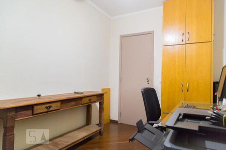 Apartamento para alugar com 136m², 4 quartos e 1 vagaQuarto