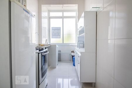 Cozinha de kitnet/studio para alugar com 1 quarto, 26m² em Centro Histórico, Porto Alegre