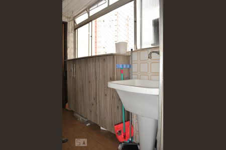 Apartamento para alugar com 78m², 3 quartos e 1 vagaÁrea de serviço