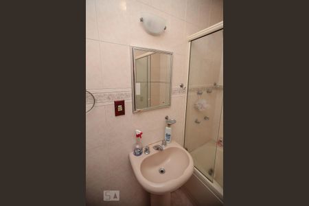 Apartamento à venda com 68m², 1 quarto e 1 vaga Apartamento à venda com 68m², 1 quarto e 1 vagaBanheiro