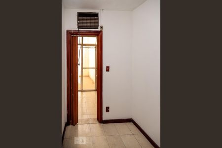 Apartamento à venda com 68m², 1 quarto e 1 vaga Apartamento à venda com 68m², 1 quarto e 1 vagaQuarto de Serviço