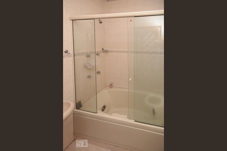 Apartamento à venda com 68m², 1 quarto e 1 vaga Apartamento à venda com 68m², 1 quarto e 1 vagaBanheiro
