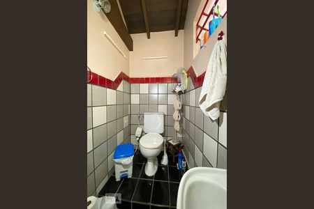 Casa para alugar com 400m², 4 quartos e 2 vagasBanheiro 2