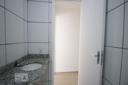 Casa de condomínio para alugar com 120m², 3 quartos e 1 vaga Casa de condomínio para alugar com 120m², 3 quartos e 1 vagaBanheiro 1