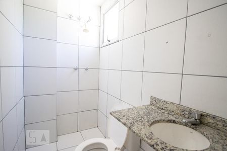 Casa de condomínio para alugar com 120m², 3 quartos e 1 vaga Casa de condomínio para alugar com 120m², 3 quartos e 1 vagaBanheiro 2
