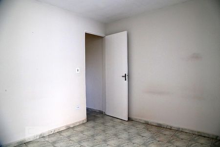 Quarto 2 de casa para alugar com 2 quartos, 110m² em Jardim Umarizal, São Paulo