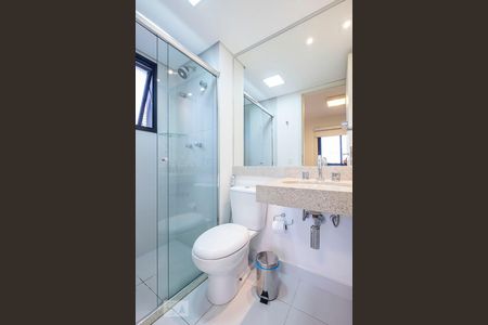 Apartamento à venda com 68m², 2 quartos e 2 vagasSuíte 1 - Banheiro