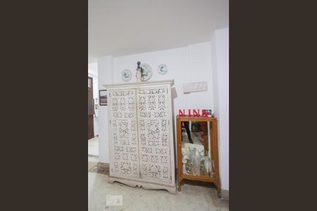 Casa à venda com 340m², 4 quartos e 3 vagasDetalhe Sala