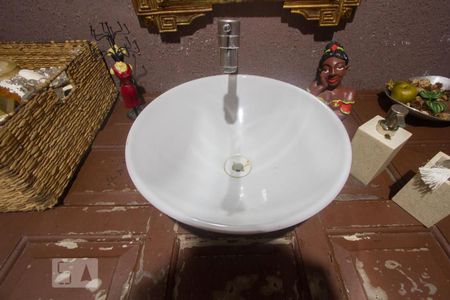 Casa à venda com 340m², 4 quartos e 3 vagasDetalhe Lavabo