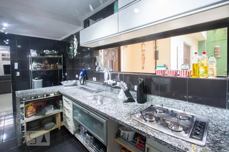 Casa à venda com 340m², 4 quartos e 3 vagasCozinha