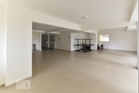 Apartamento para alugar com 46m², 2 quartos e 1 vaga Apartamento para alugar com 46m², 2 quartos e 1 vagaSalão de Festas