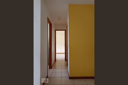 Apartamento à venda com 128m², 4 quartos e 2 vagas Apartamento à venda com 128m², 4 quartos e 2 vagasCorredor