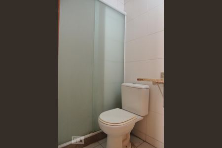 Apartamento à venda com 128m², 4 quartos e 2 vagas Apartamento à venda com 128m², 4 quartos e 2 vagasBanheiro Social