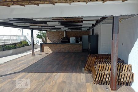 Apartamento à venda com 128m², 4 quartos e 2 vagas Apartamento à venda com 128m², 4 quartos e 2 vagasÁrea comum - Churrasqueira