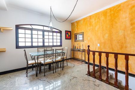 Sala de casa à venda com 3 quartos, 340m² em Adalgisa, Osasco