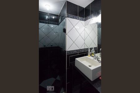 Apartamento à venda com 86m², 2 quartos e 1 vagaBanheiro