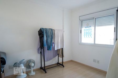 Quarto de apartamento à venda com 2 quartos, 80m² em Partenon, Porto Alegre